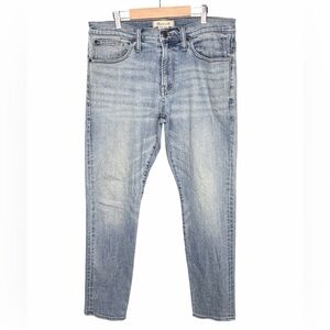 Madewell Light Blue Slim Straight Selvedge Mens Jeans